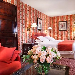La Demeure Montaigne 5* Parigi